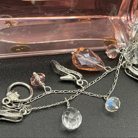 NWT DOUBLE STRAND CHARM BRACELET IN TONES OF BLUSH ROSÉ CRYSTALS & SILVER SHOES - Picture 8 of 16